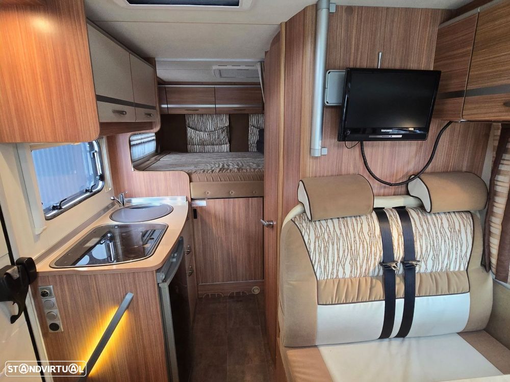 Fiat Ducato BURSTNER CAMA TRANSVERSAL - 18