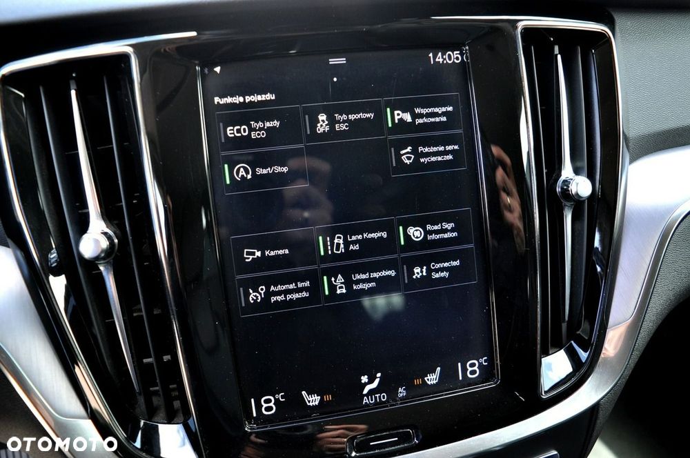 Volvo V60 D3 Geartronic Momentum Pro - 33