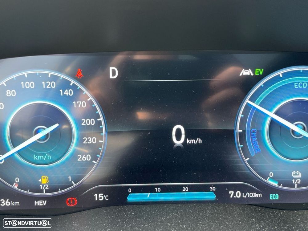 Hyundai Santa Fe 1.6 T-GDI PHEV Vanguard - 3