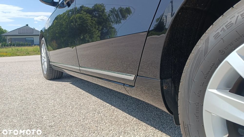 Volkswagen Passat 2.0 TDI Comfortline - 16