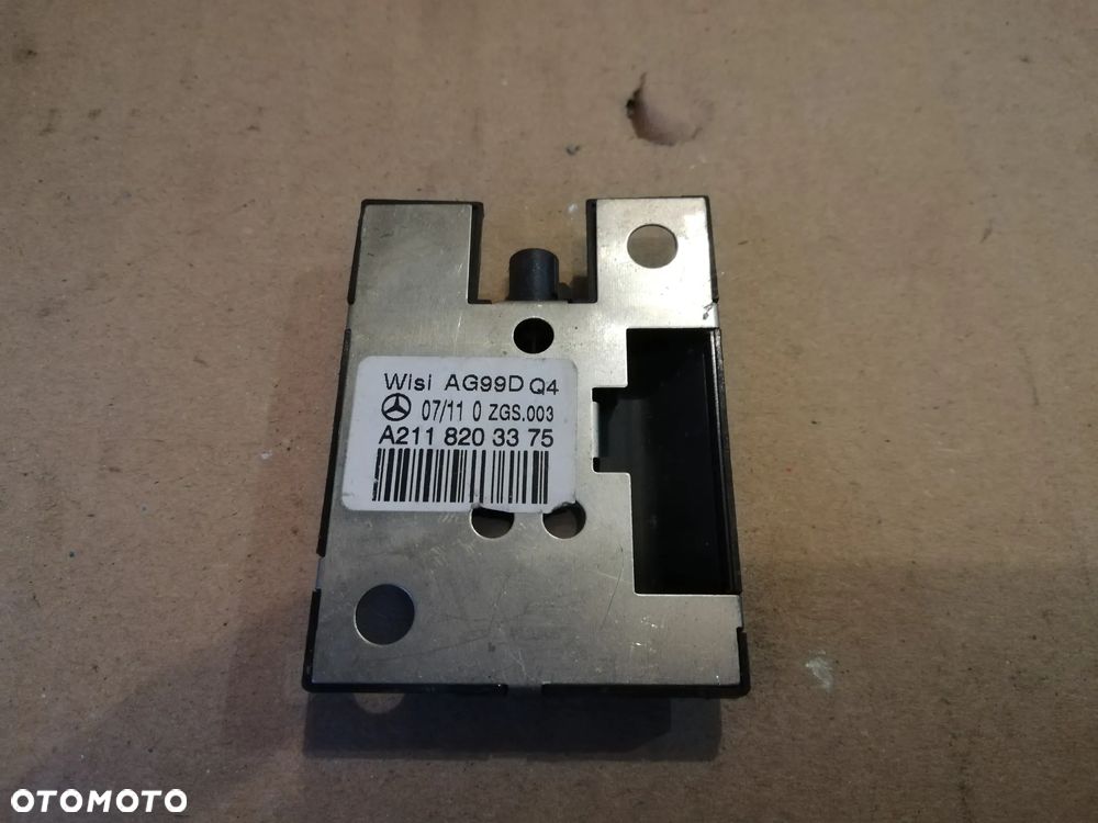 MERCEDES S-KLASA W221 MODUŁ WZMACNIACZ ANTENY A2118203375 - 2
