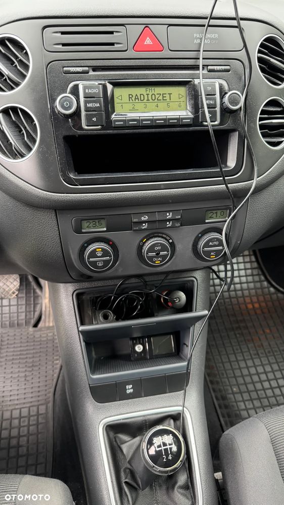 Volkswagen Golf Plus - 11
