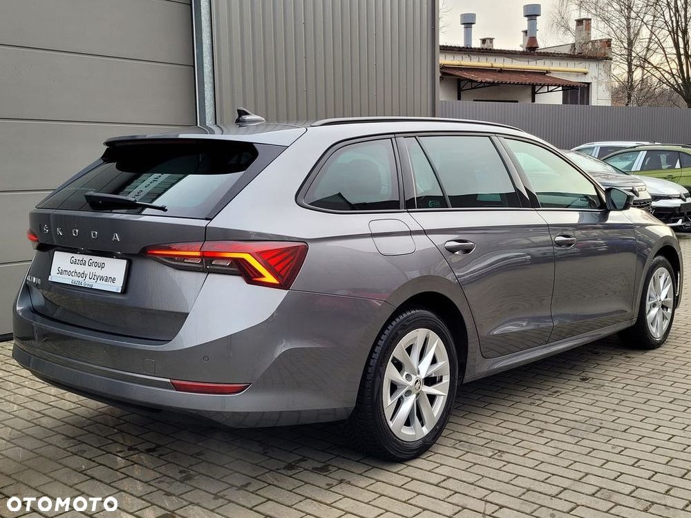 Skoda Octavia 2.0 TDI Ambition DSG - 6