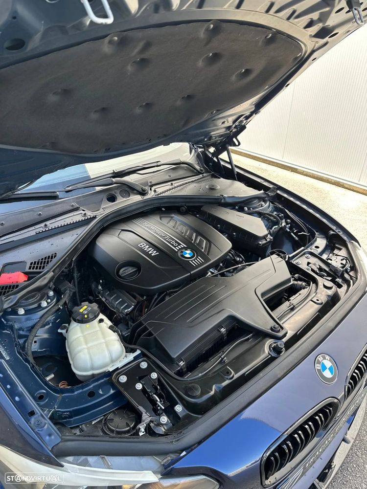BMW 118 dA Pack M - 6