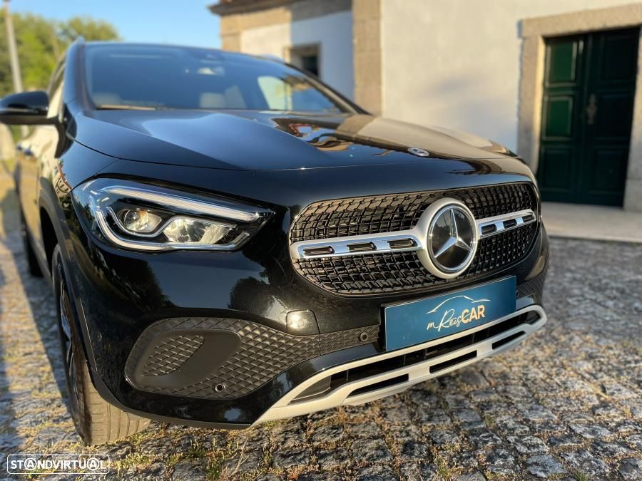 Mercedes-Benz GLA 180 7G-DCT Progressive - 3