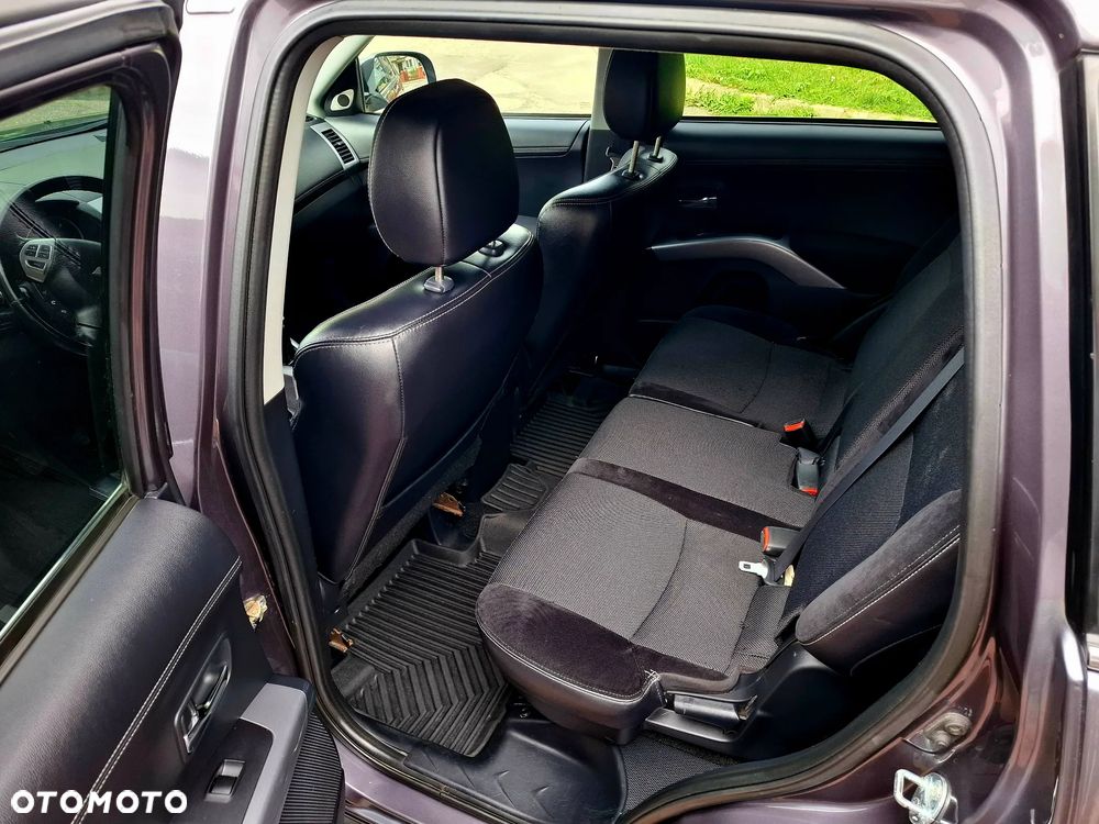 Mitsubishi Outlander 2.0 DID Intense + - 6