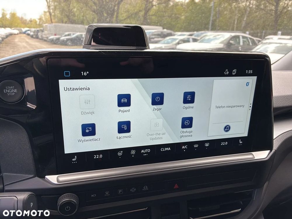 Volkswagen Caravelle - 29