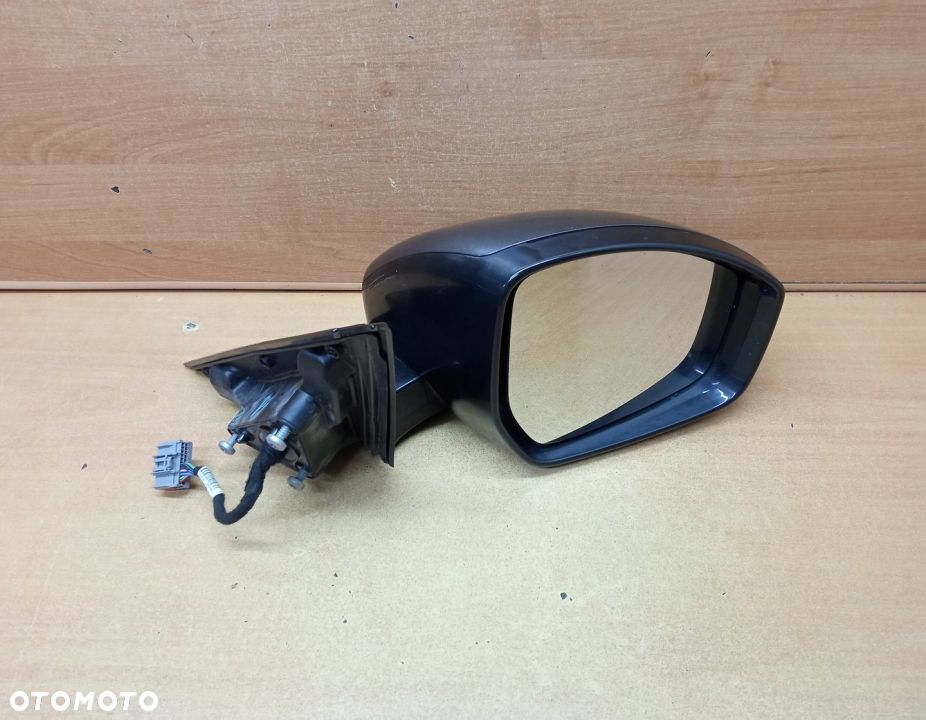 LUSTERKO PRAWE JAGUAR F-PACE X761 LKH 8 PIN - 2