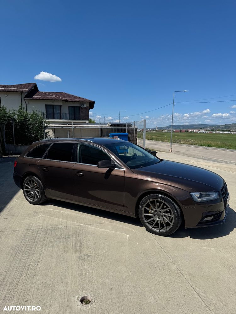 Audi A4 Avant 2.0 TDI quattro - 7