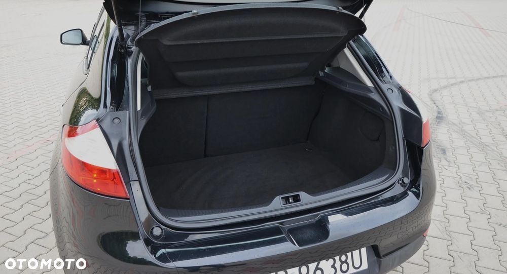 Renault Megane 1.6 16V Dynamique - 8