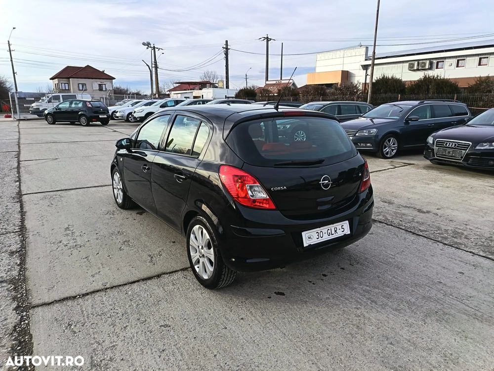 Opel Corsa 1.4 16V Color Edition - 5
