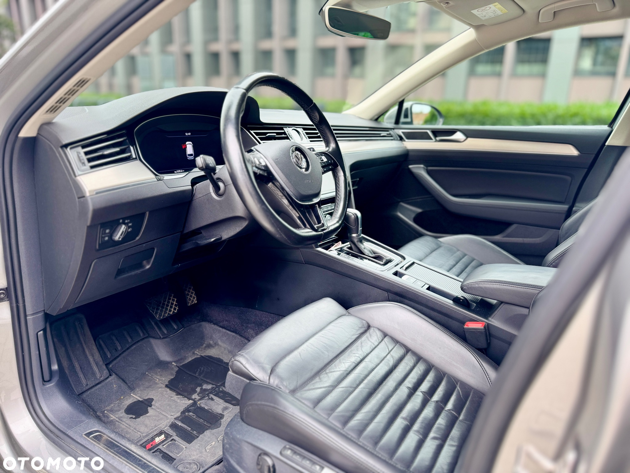 Volkswagen Passat 2.0 TDI 4Mot Elegance DSG - 15