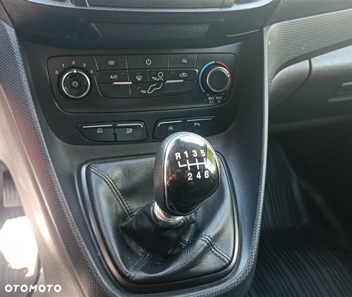 Ford TRANSIT CONNECT - 28