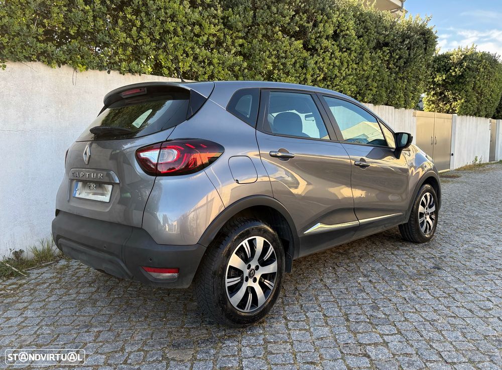Renault Captur 0.9 TCE Exclusive - 28