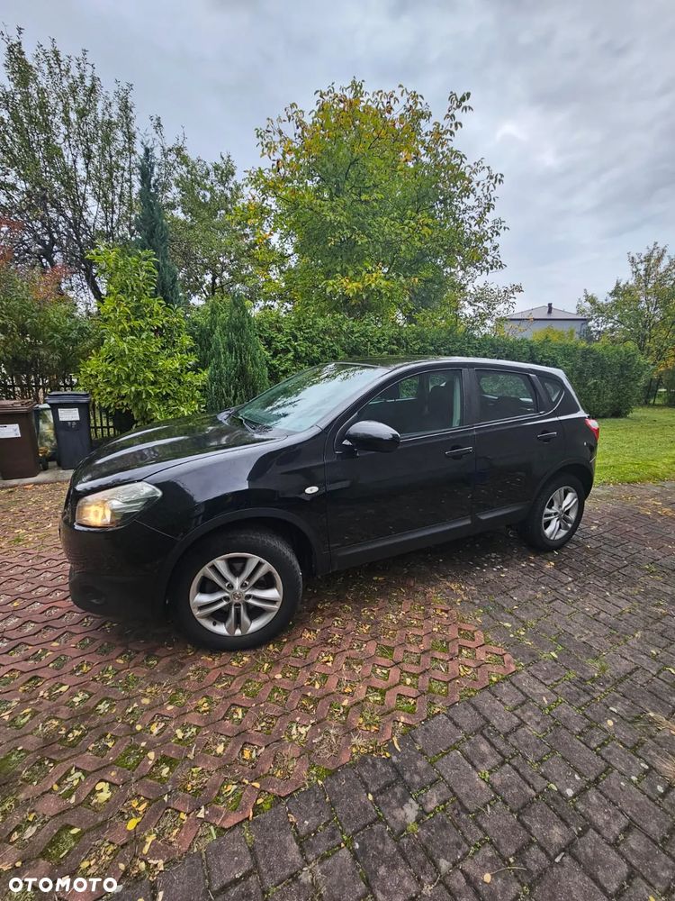 Nissan Qashqai 2011 photo 5
