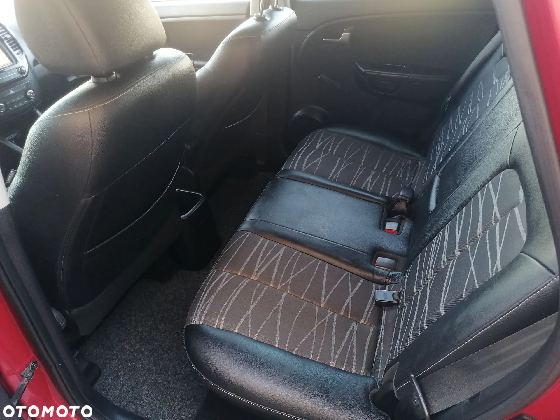 Kia Venga 1.4 CVVT Titanium Collection - 21