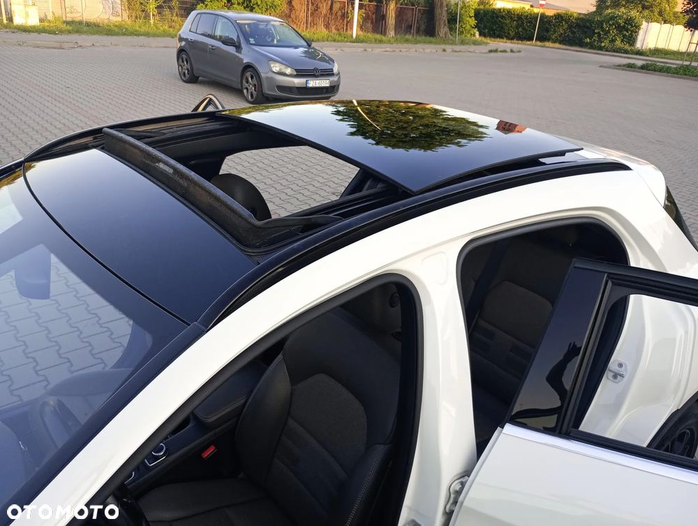 Mercedes-Benz GLA 200 UrbanStyle Edition - 17