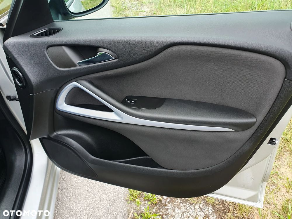 Opel Zafira - 23