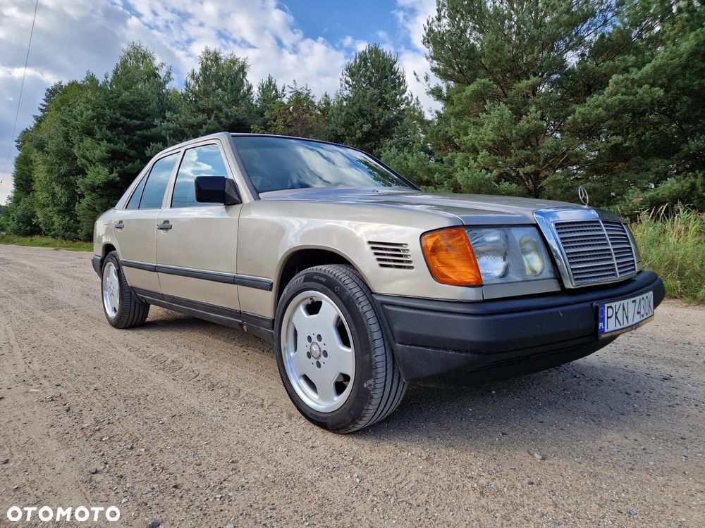 Mercedes-Benz W124 (1984-1993) - 2