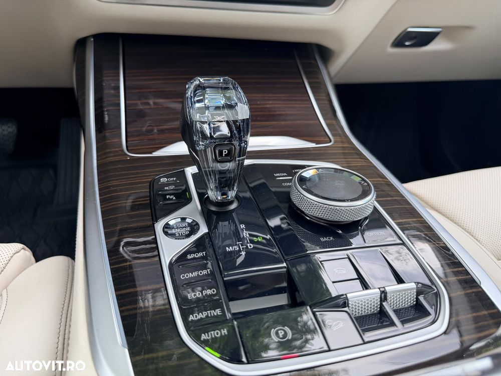 BMW X7 xDrive40i MHEV - 16