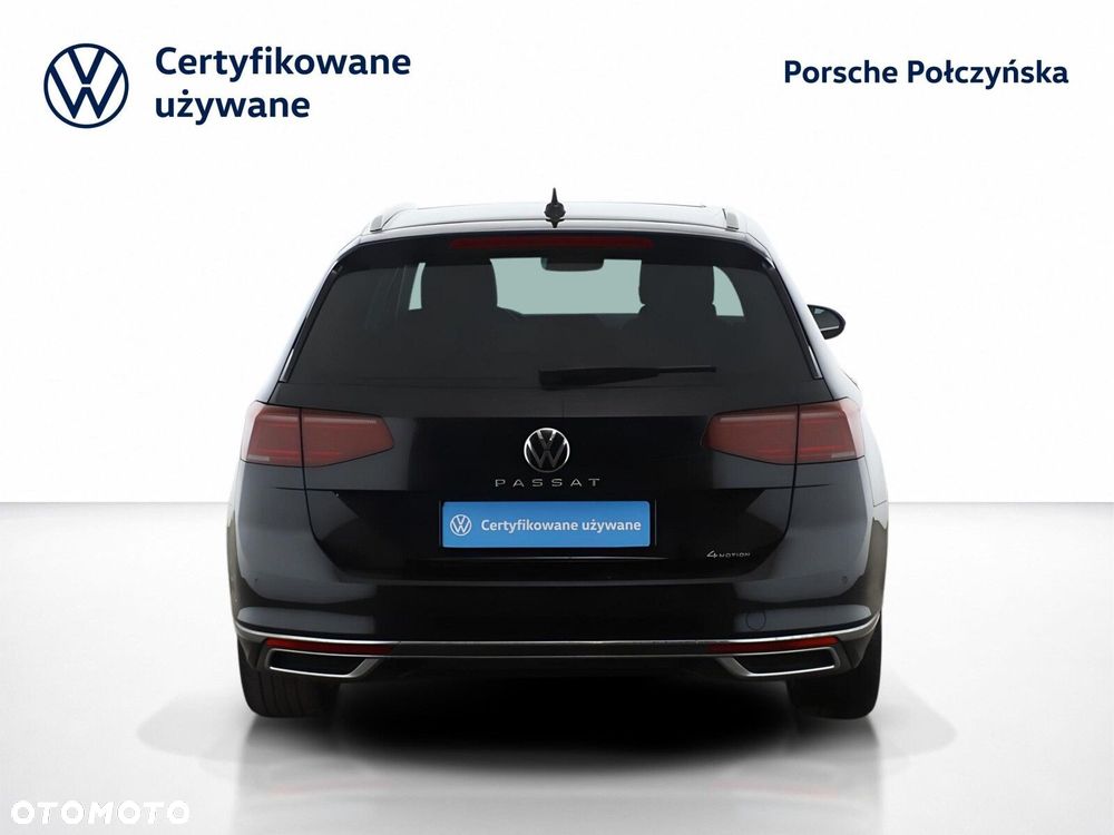 Volkswagen Passat Variant 2.0 TDI 4Mot Elegance DSG - 5