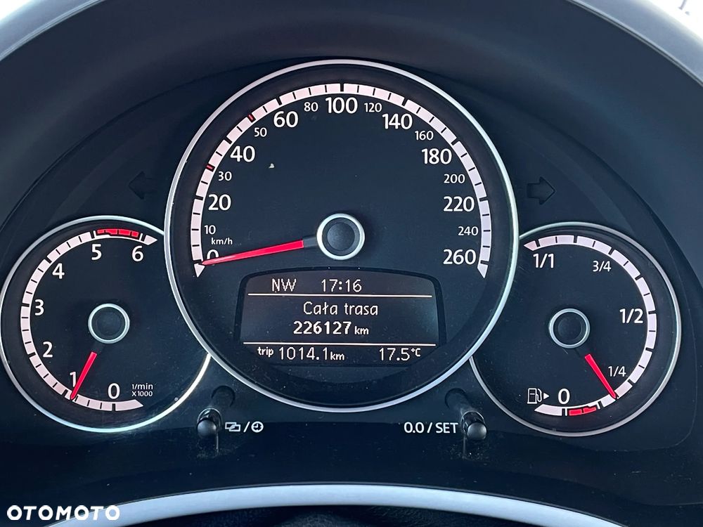 Volkswagen Beetle 2.0 TDI DPF Design - 25