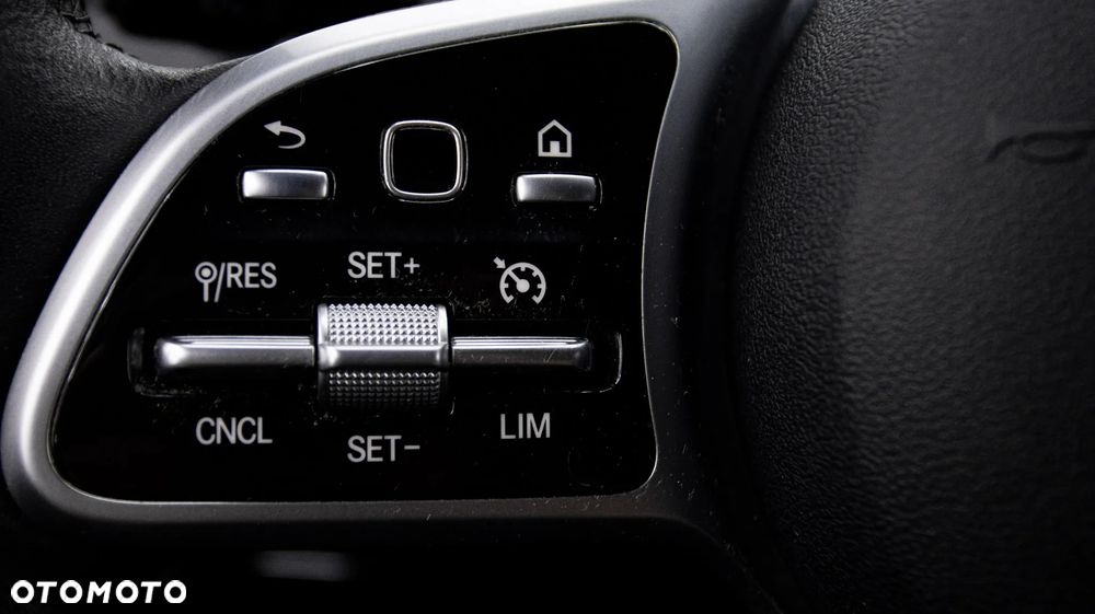 Mercedes-Benz GLB 220 d 4-Matic Progressive 8G-DCT - 23