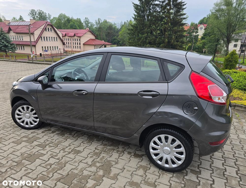Ford Fiesta 1.25 Ambiente - 12