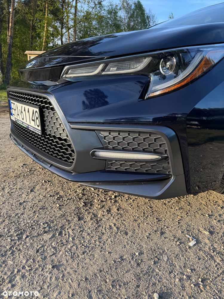 Toyota Corolla - 4