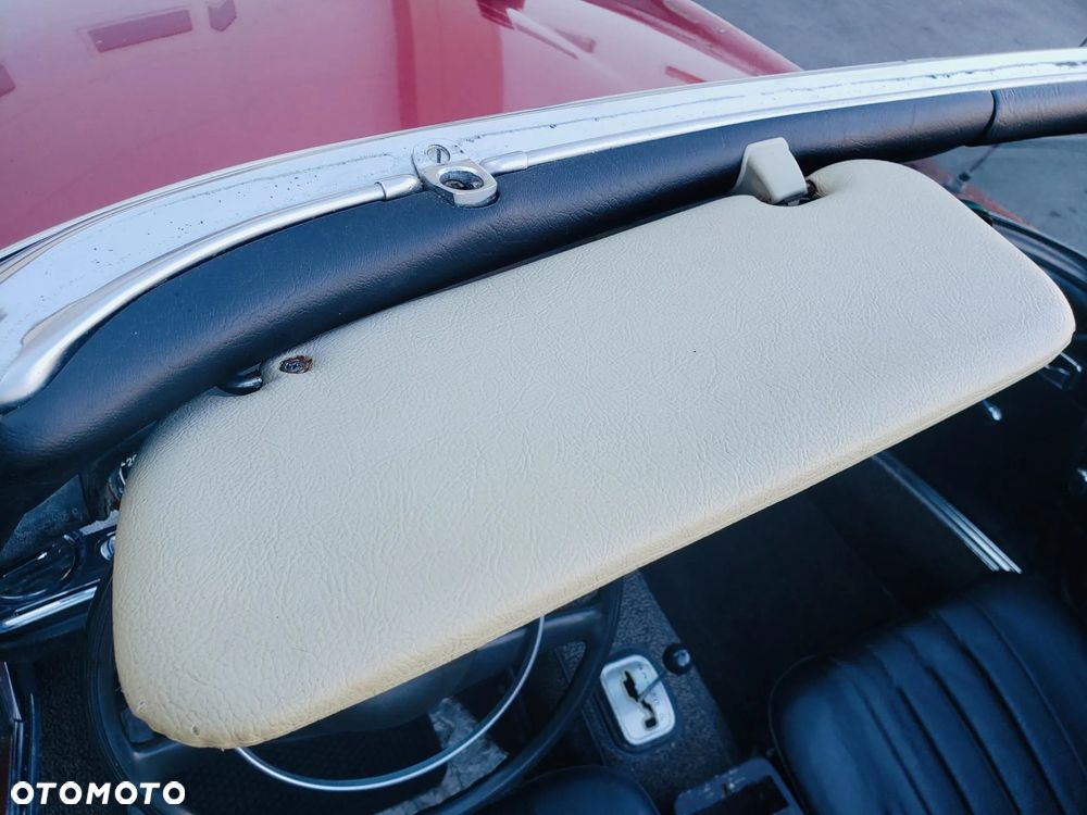 Mercedes-Benz SL - 24