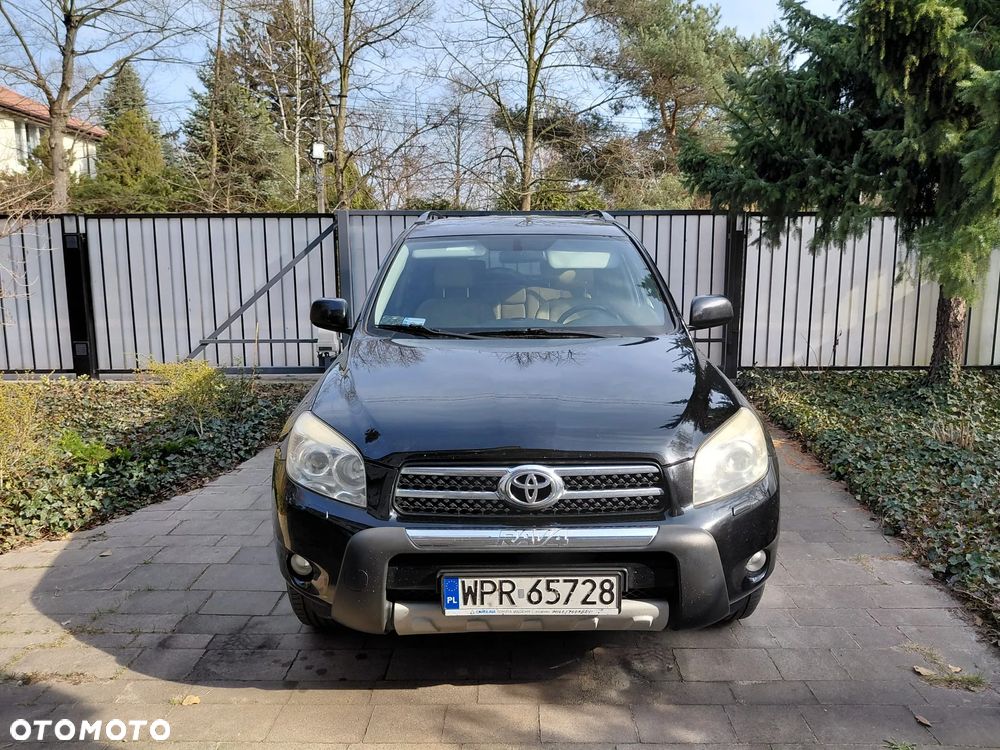 Toyota RAV4 2.0 VVT-i Premium - 1