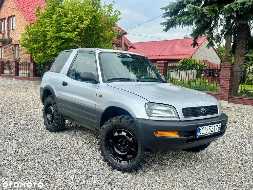 Toyota RAV4 2.0 - 14