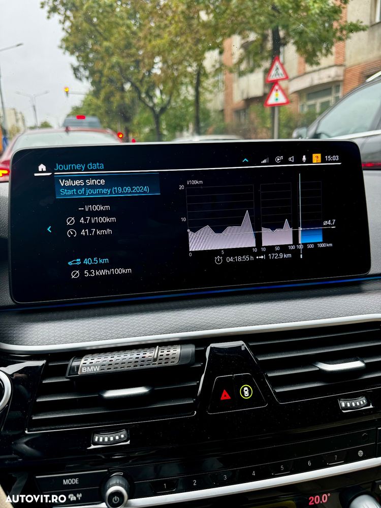 BMW Seria 5 530e Aut. M Sport Edition - 13