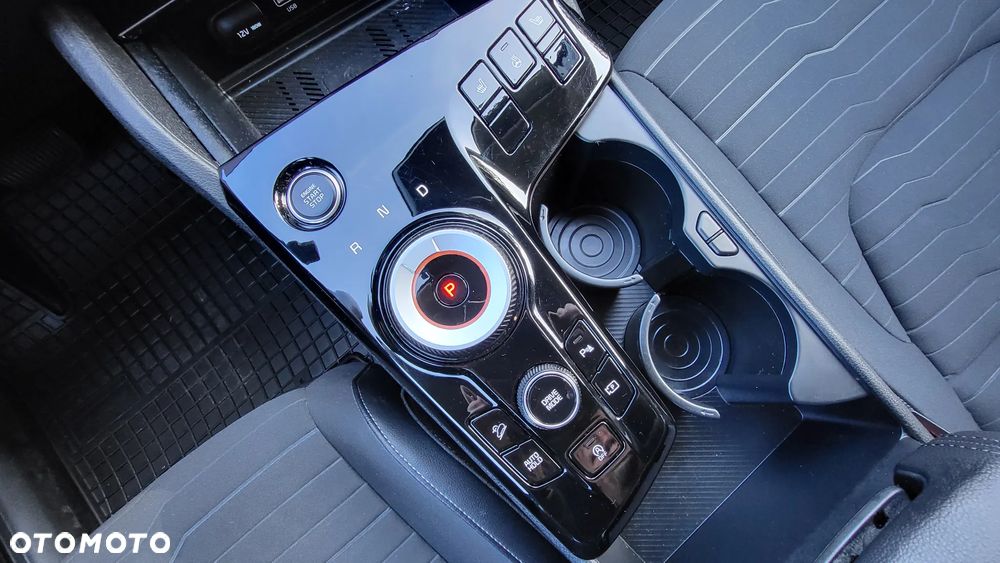 Kia Sportage 1.6 T-GDI Business Line 2WD DCT - 17