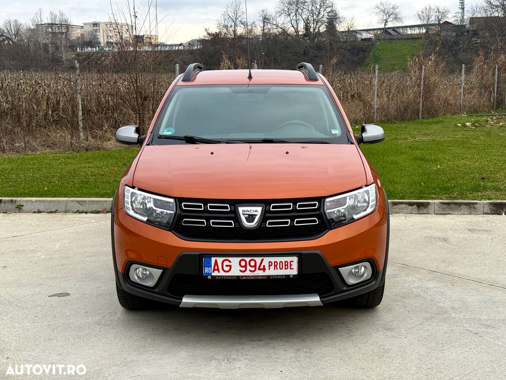 Dacia Sandero TCe 90 Celebration - 14