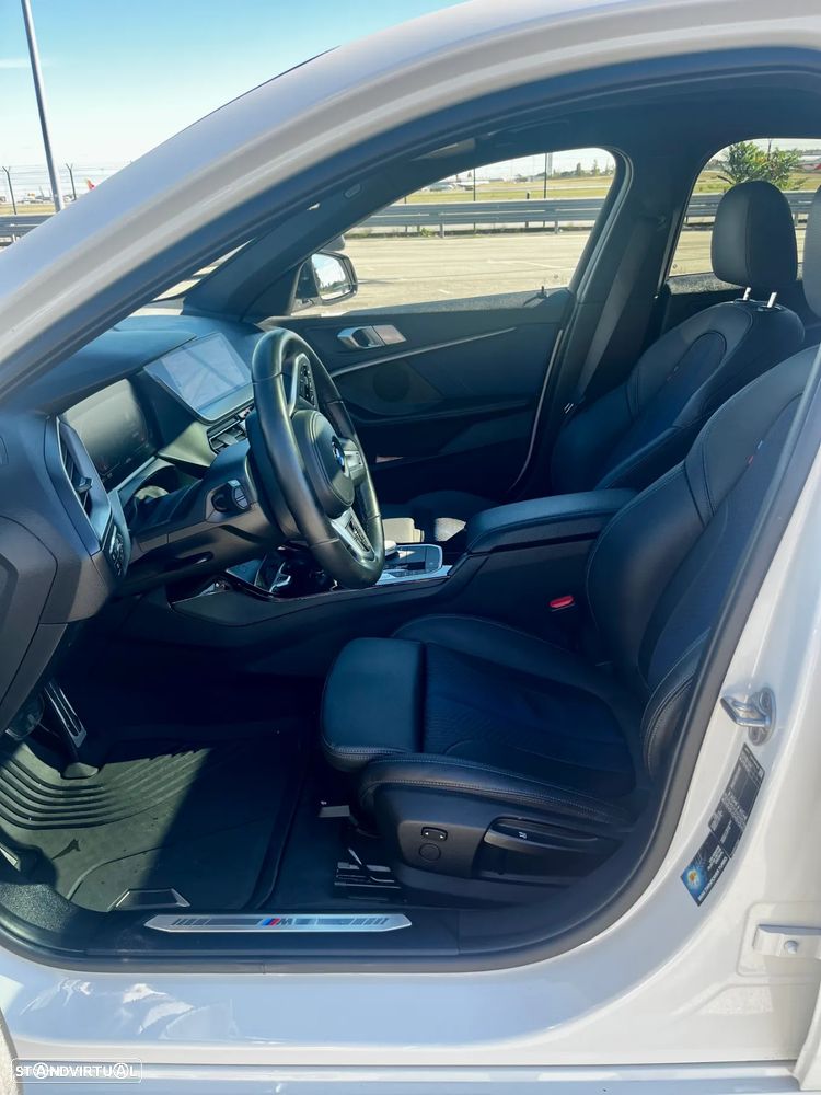 BMW 116 d Pack Desportivo M Auto - 25