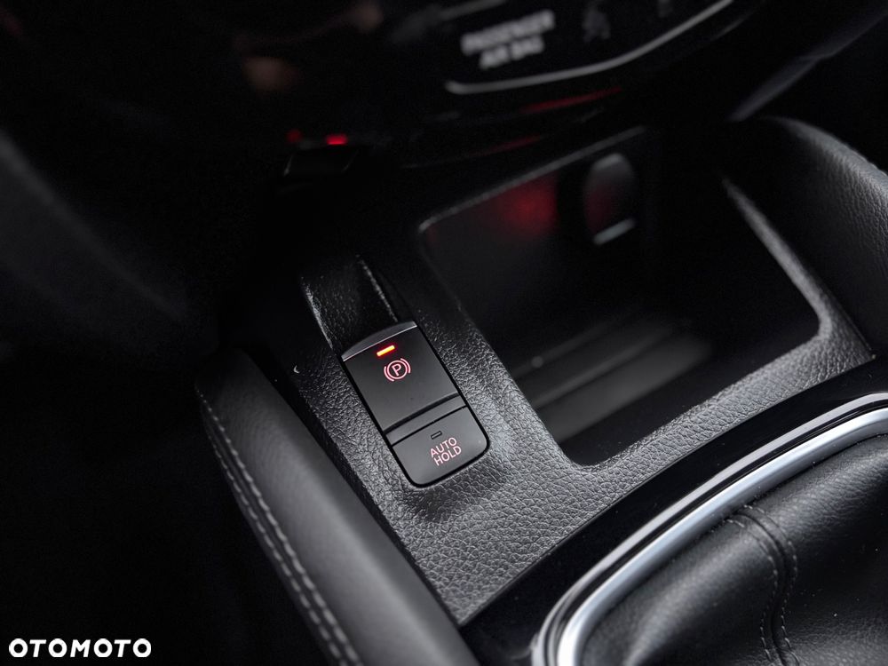 Nissan Qashqai 1.6 DIG-T 360 - 25