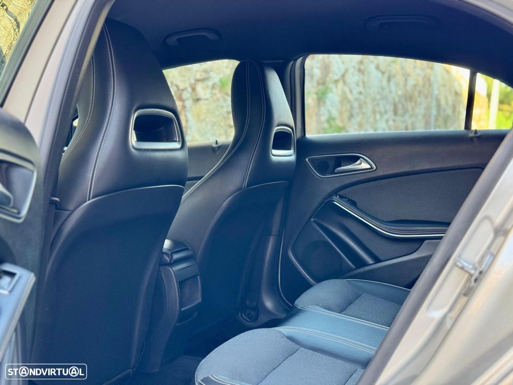 Mercedes-Benz A 180 d Urban - 9