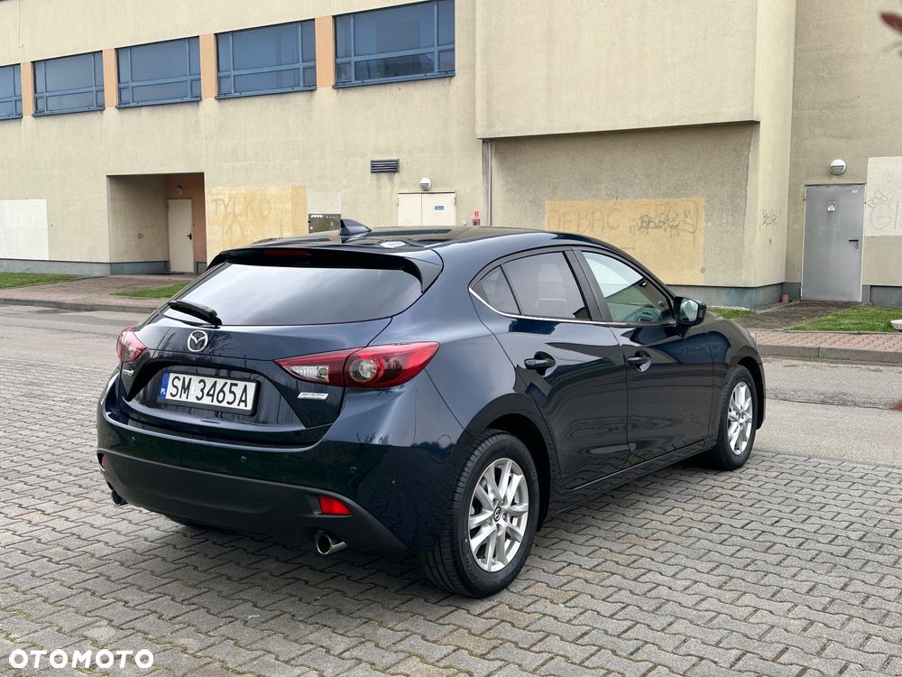 Mazda 3 - 10