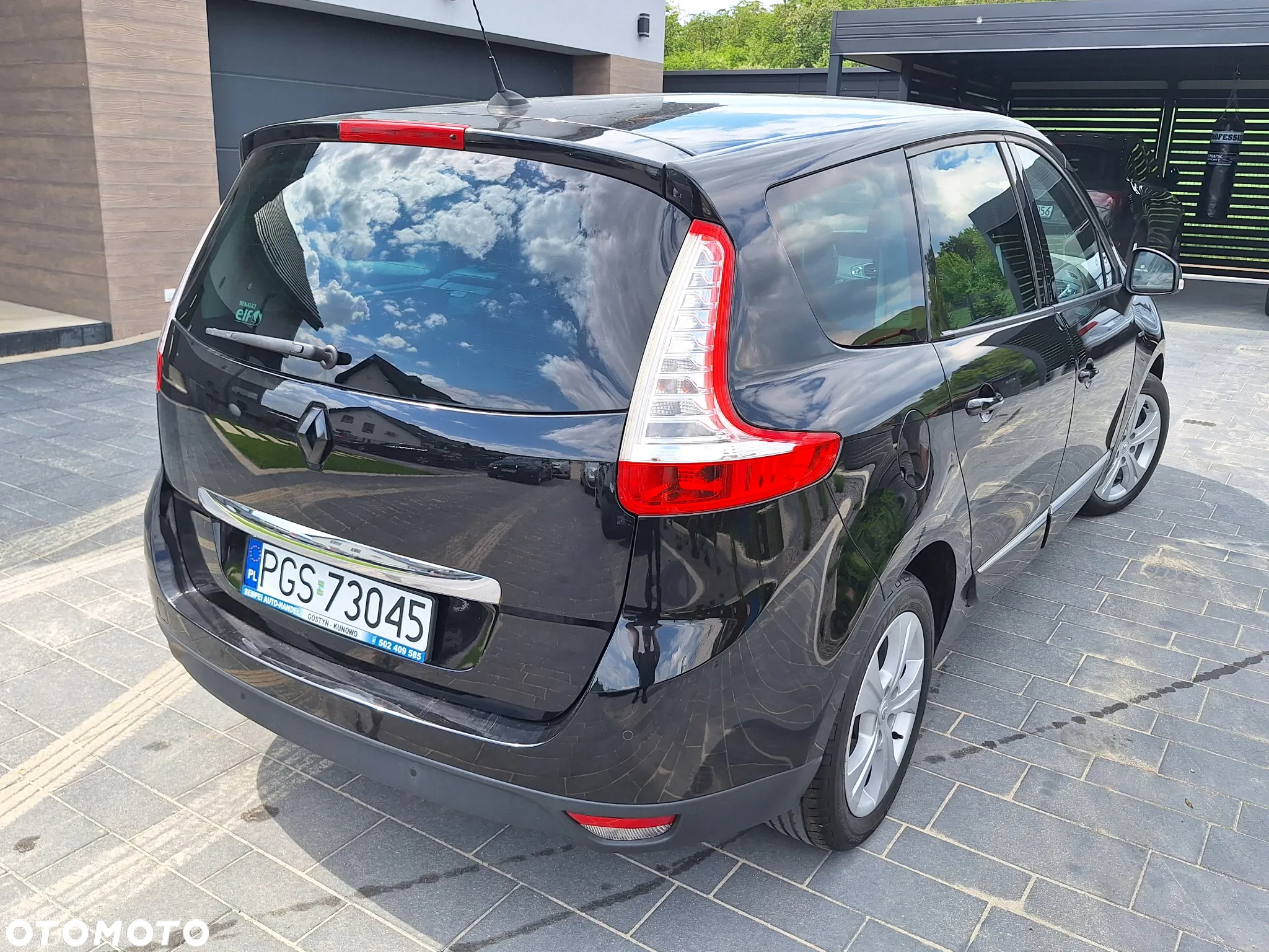 Renault Grand Scenic Gr 1.4 16V TCE Bose Edition - 8