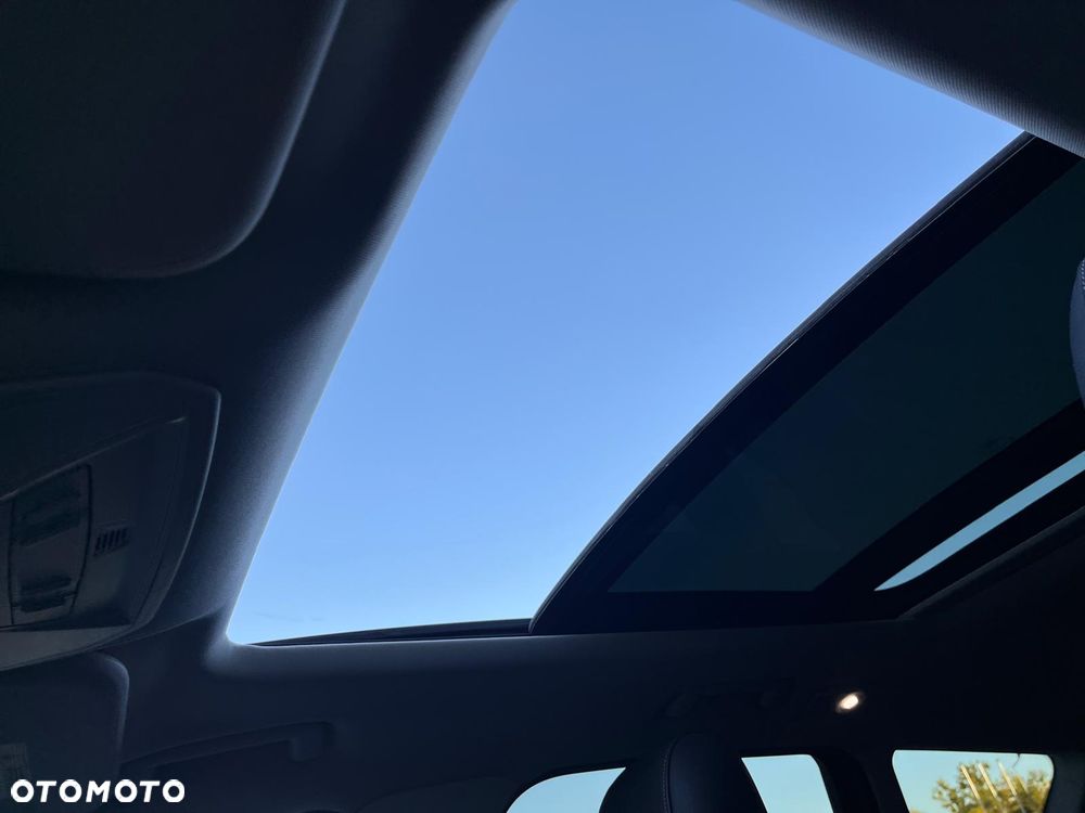 Ford Kuga 2.0 TDCi 4WD Titanium - 23