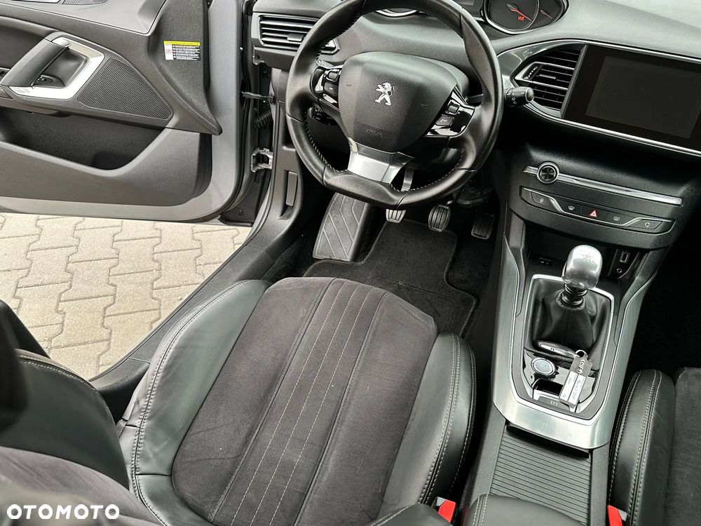 Peugeot 308 BlueHDi 120 Stop & Start Active - 18