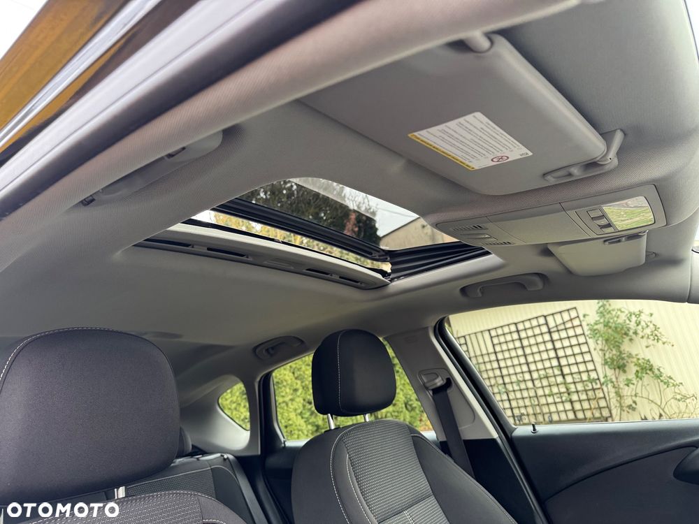 Opel Astra 1.6 Edition Sport - 19