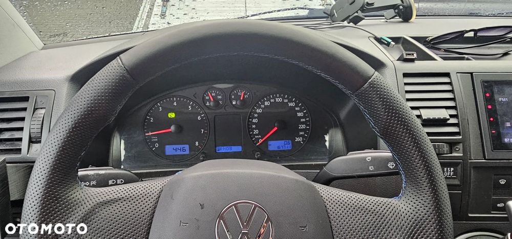 Volkswagen Caravelle V6 L1 Comfortline - 7