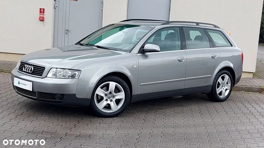 Audi A4 Avant - 2