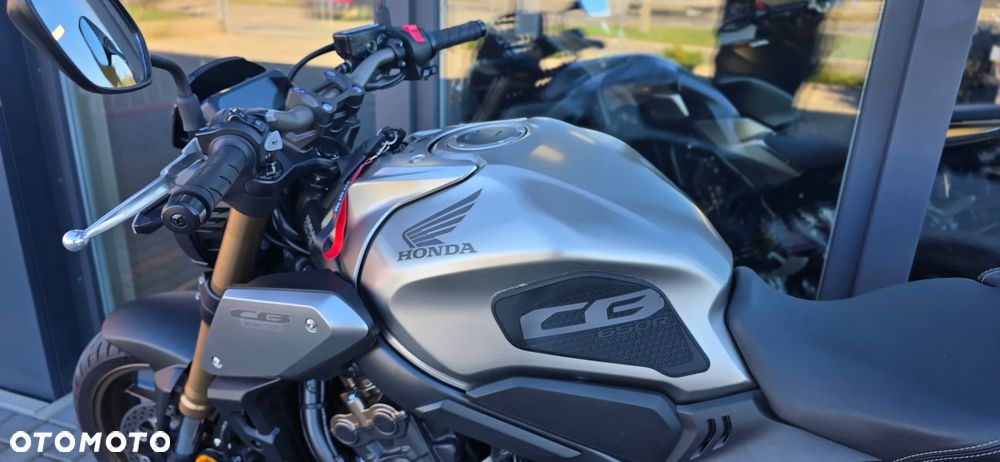 Honda CB - 36