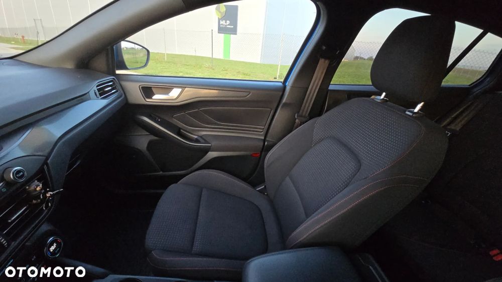Ford Focus 2.0 EcoBlue ST-Line X - 30