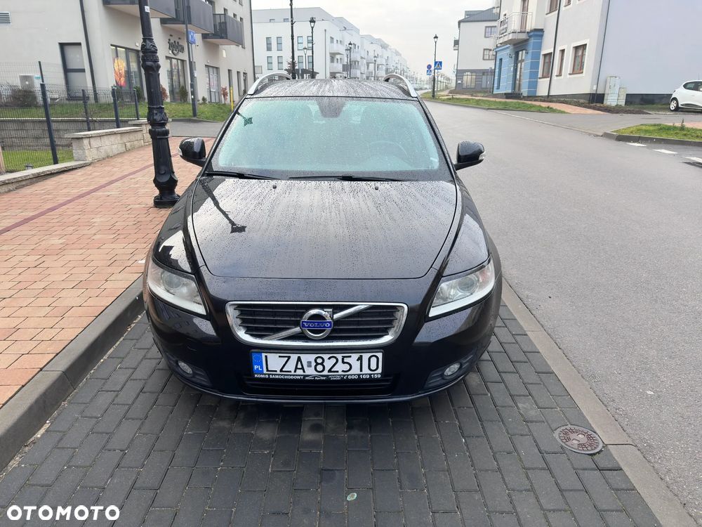 Volvo V50 - 1