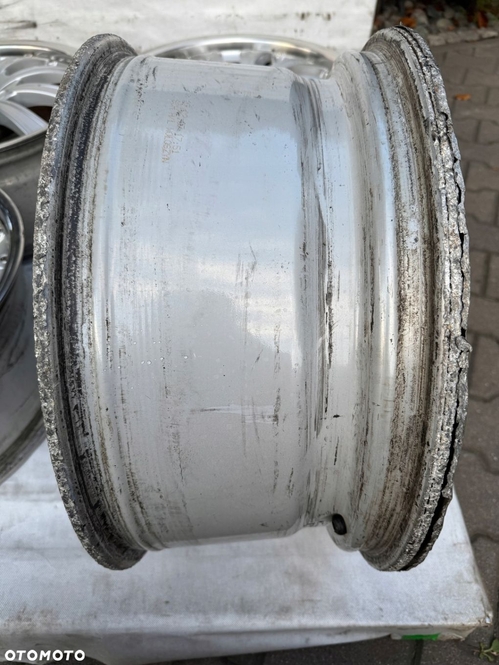 Felgi Rial Volkswagen T5 T6 Amarok 5x120 9J 20cali ET45 764 - 8