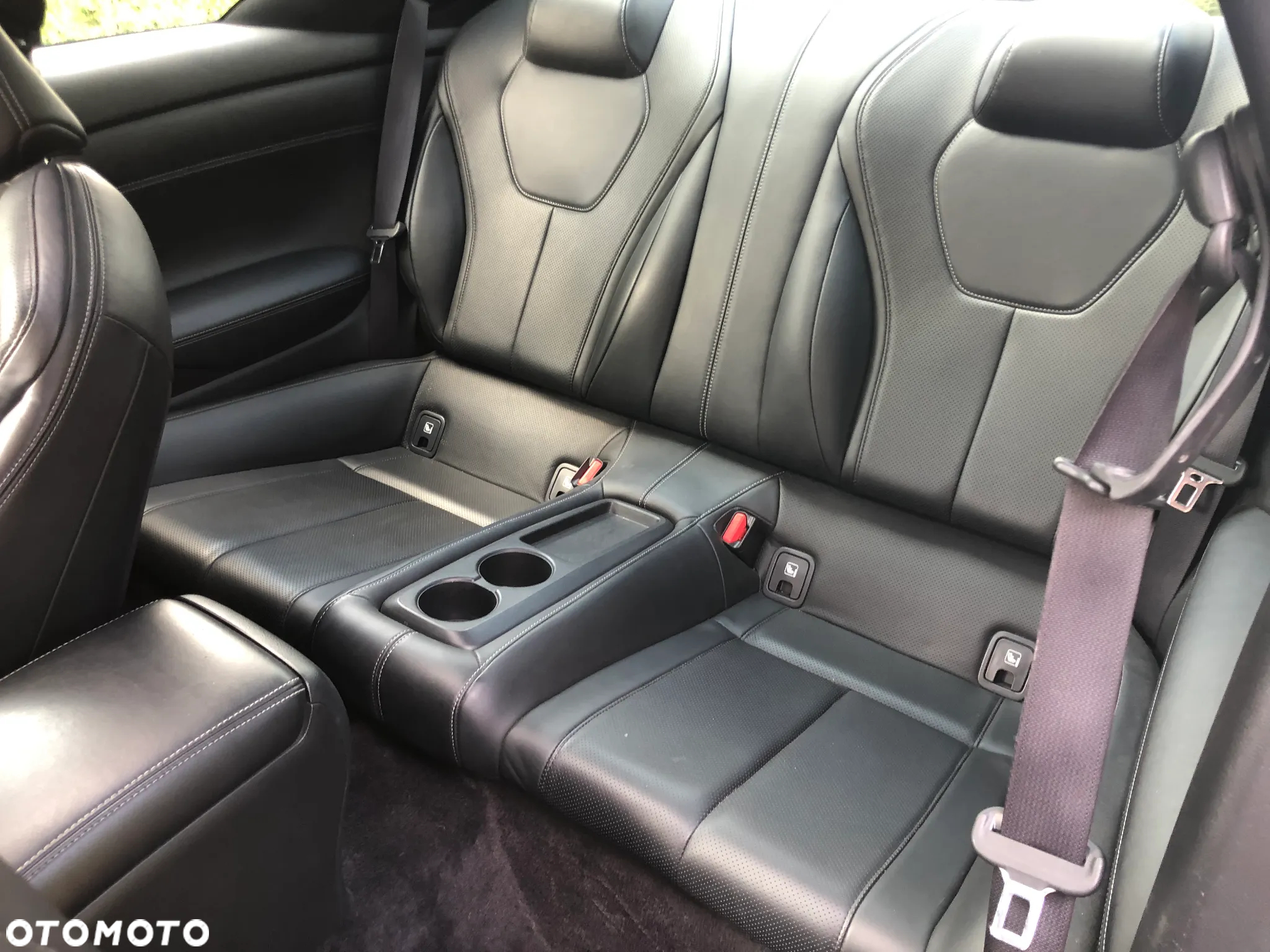 Infiniti Q60 2.0t Premium Tech - 11